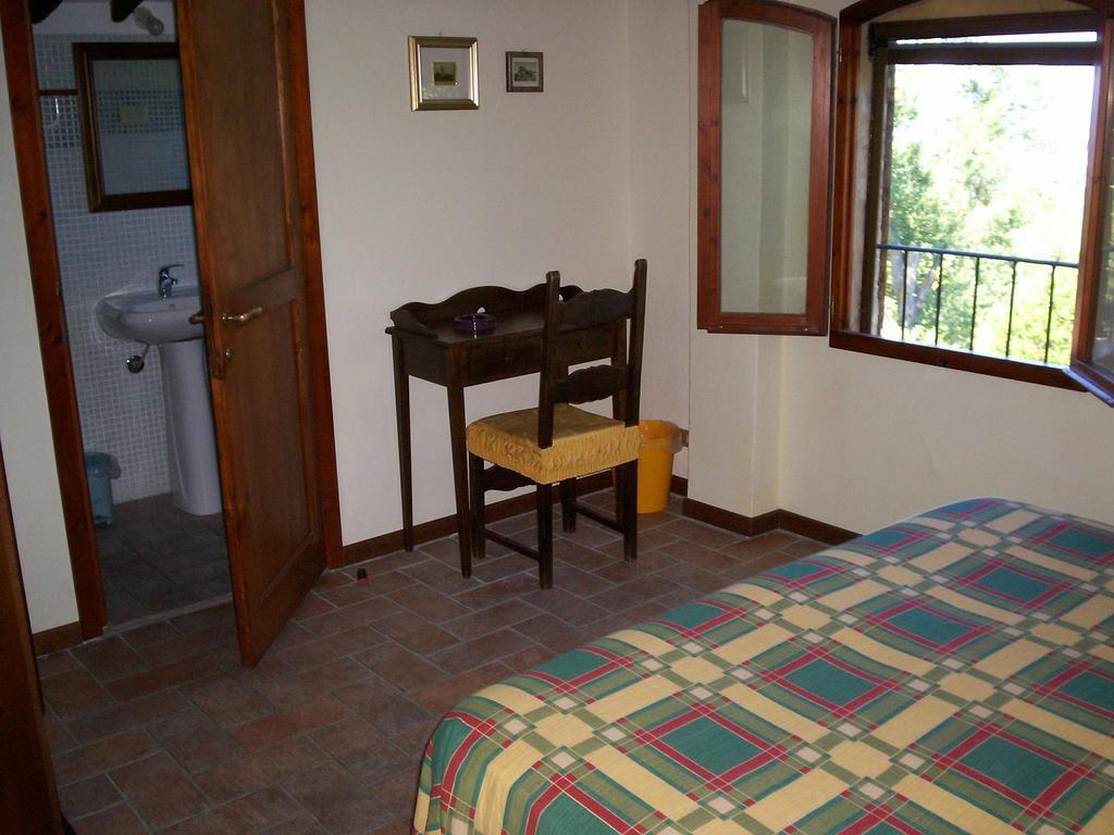 סן ג'ימיניאנו Podere Il Caggio Rooms מראה חיצוני תמונה